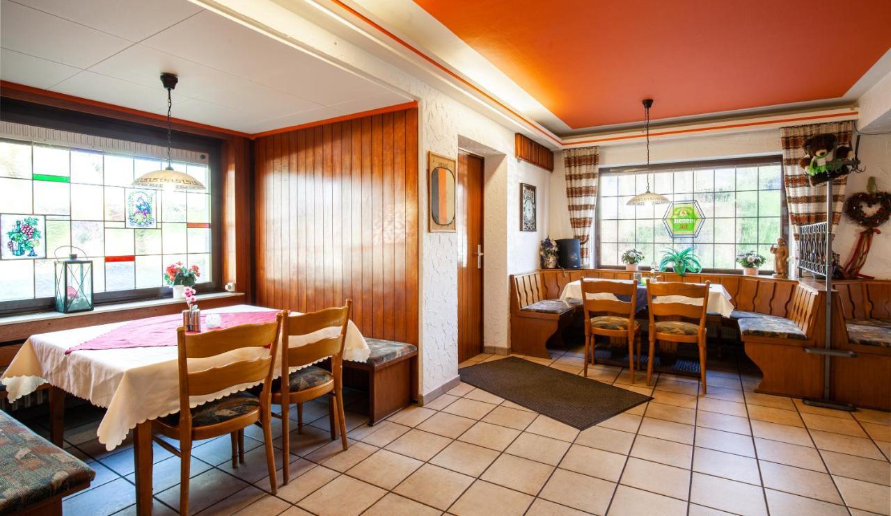 Hotel Schwung ボホルト エクステリア 写真